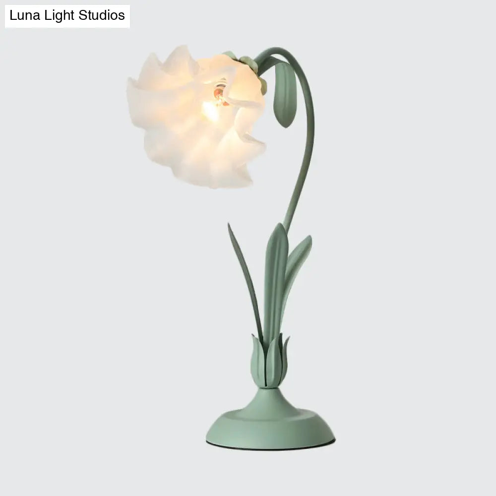 مصباح ليلي ريفي من الزجاج المُعتّق - على شكل زهرة، ضوء واحد، إضاءة طاولة غرفة الأطفال (وردي/أخضر)