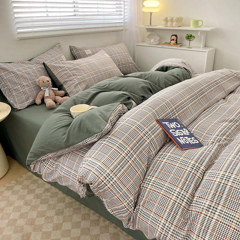Cozy Nordic Plaid Bedding Set - Queen/King Size