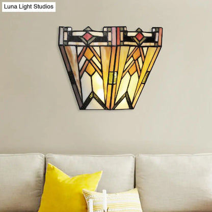 Craftsman Stained Glass Wall Lamp: Geometric Design, 1 Light Sconce in Beige for Living Room Lighting