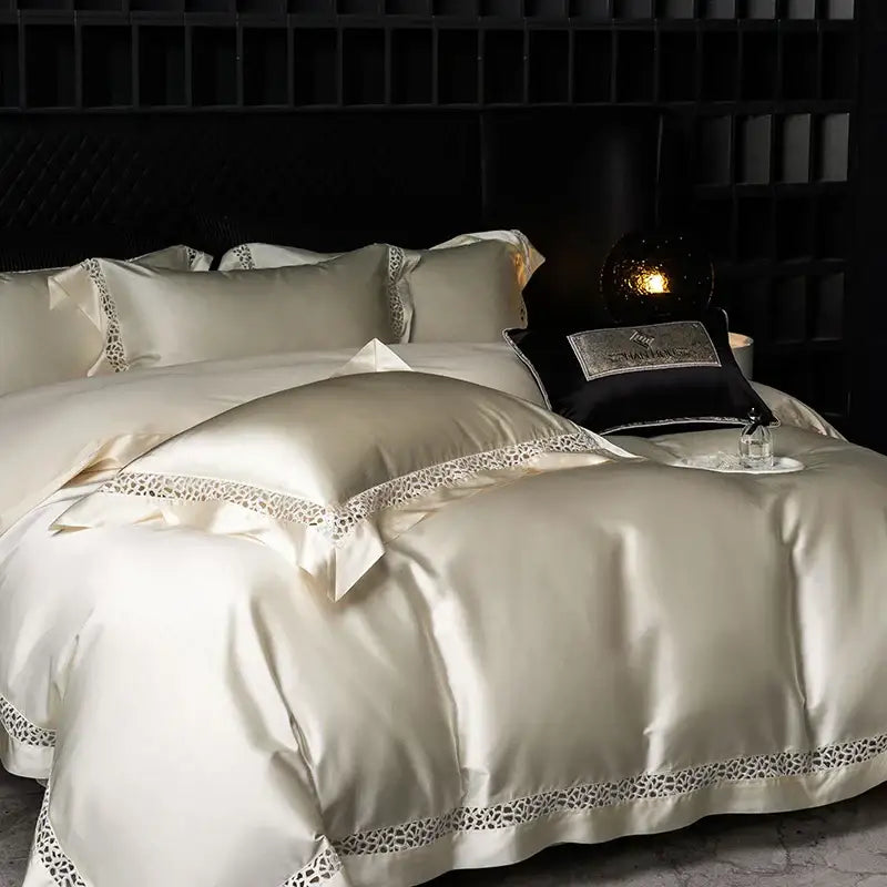 Cream and black egyptian cotton bedding set with cream satin and delicate decorbites brocade lace trim decor