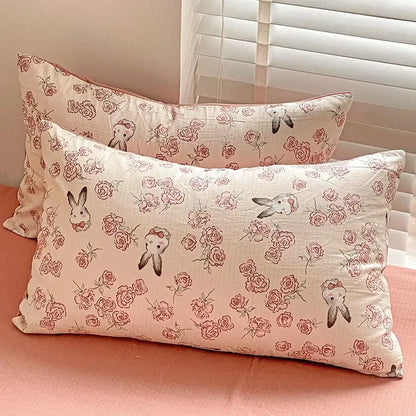Cream-colored cotton pillowcases with pink rose and bunny decorbites cartoon pattern for bedding set bedroom use