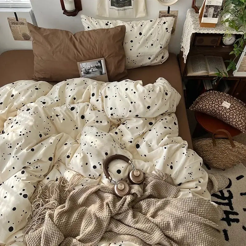 Cream cartoon bear pattern printed bedding set with cream-colored duvet cover black polka dots knit throw blanket decorbites cartoon pattern