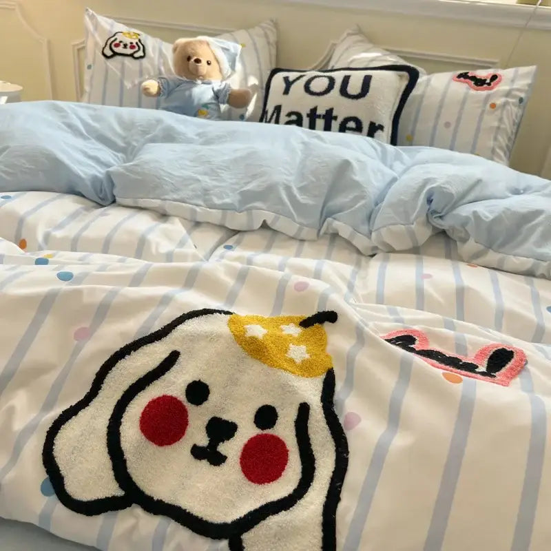 Cream cartoon embroidery jacquard comforter set with cozy white duvet and plush embroidered dog in bedroom bed linen