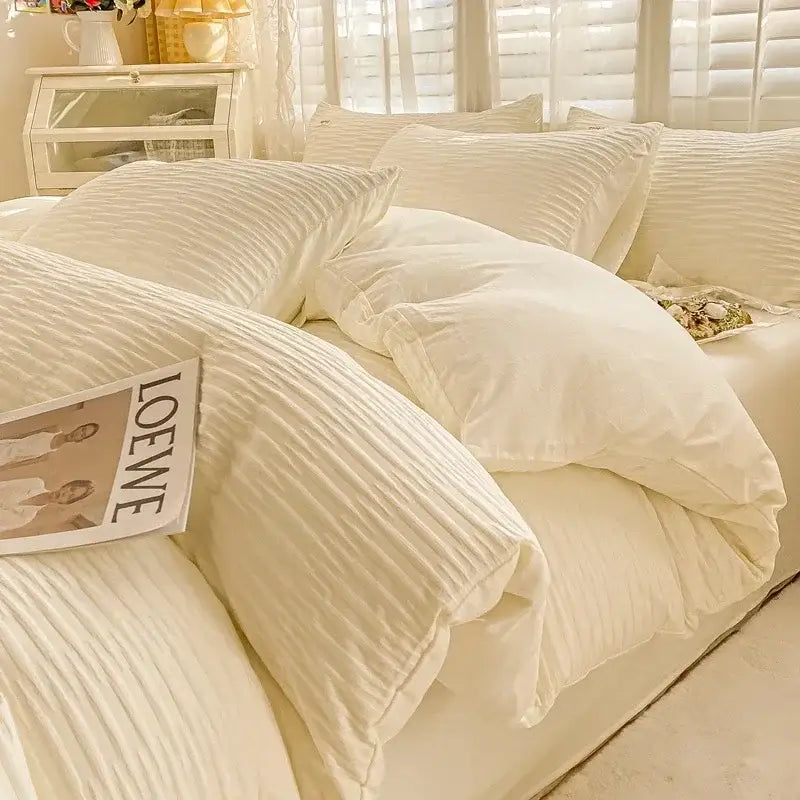 Cream ribbed bubble yarn cotton duvet cover set in cream color with matching pillows for bedroom bedding use