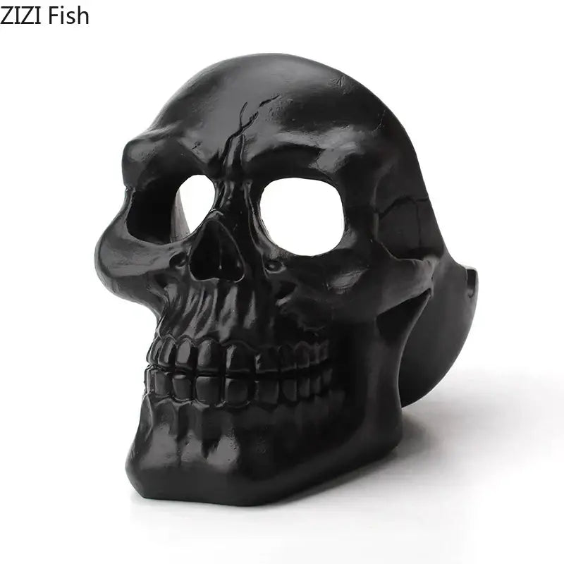 Creative black plastic skull ashtray with glossy finish and detailed facial features for living room smoking gift