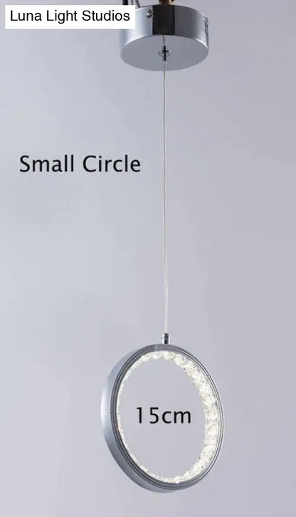 Lámpara colgante LED DecorBites™ Crystal Rings para interiores. Lámpara de techo de superficie para dormitorio y comedor.