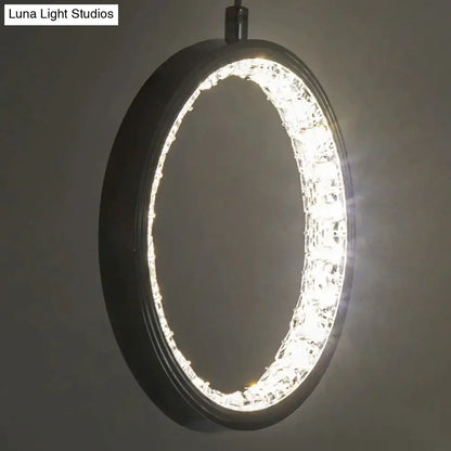 Lámpara colgante LED DecorBites™ Crystal Rings para interiores. Lámpara de techo de superficie para dormitorio y comedor.