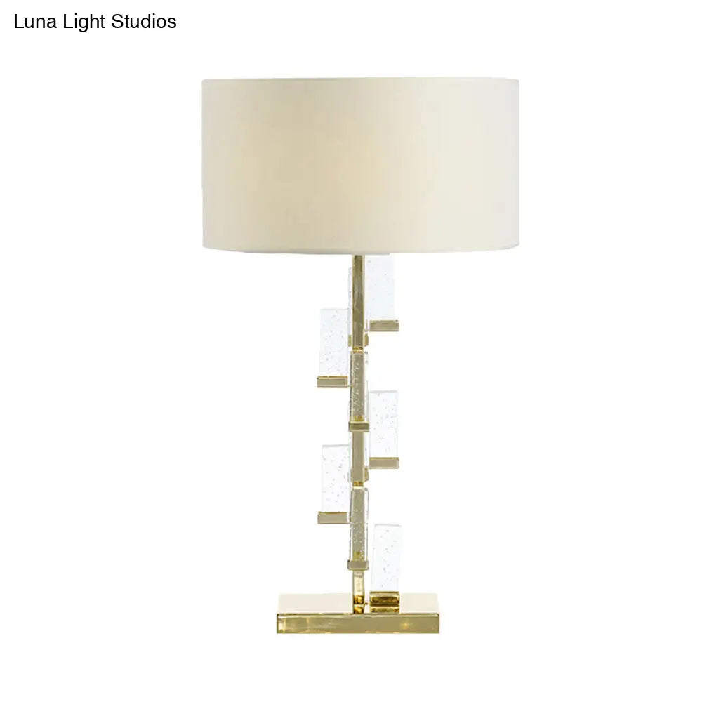 مصباح طاولة كريستالي - غطاء أسطواني أبيض، تصميم بسيط، إضاءة مكتب بجانب السرير مع غطاء من القماش