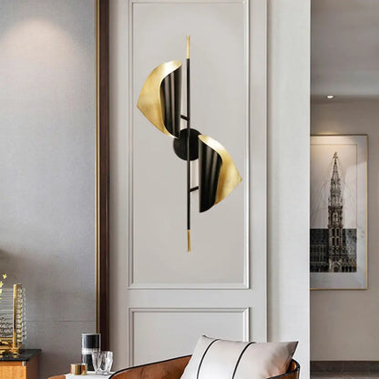 Aplique de pared DecorBites™ Curve de chapa metálica - Postmoderno, 2 luces, negro, para escaleras