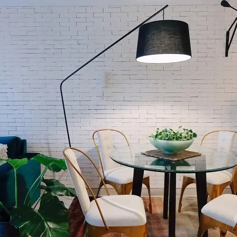 Curved matte black led floor lamp with cylindrical shade metal frame for living room and bedroom lighting
