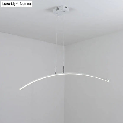 DecorBites™ Curved Metallic Black/White LED Island Lamp for Warm/White Lighting