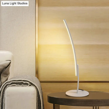 Curvy Acrylic Shade LED Desk Lamp - Modern White/Black Bedroom Task Lighting