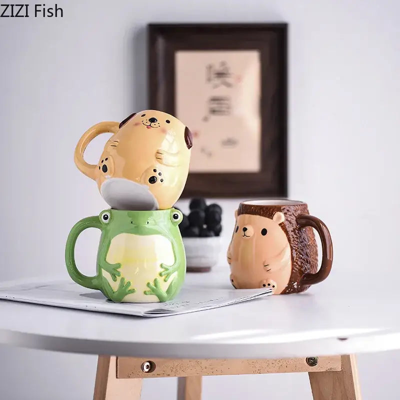 Cute cartoon animal ceramic mug set featuring a yellow dog and green frog animal ceramic mugs for kitchen use