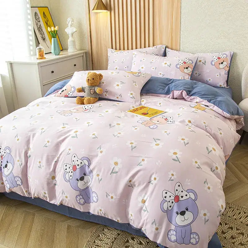 Pink and blue teddy bear-themed bedding set with floral patterns featuring cute cat bear print for bedroom decor