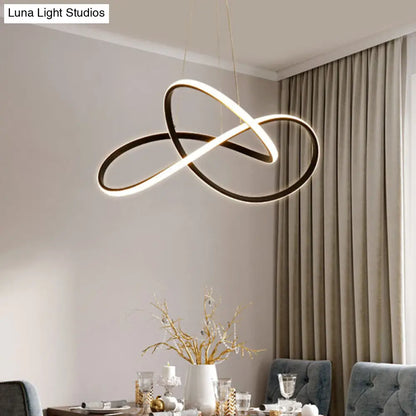 ثريا سيمبليسيتي أكريليك LED (أسود/أبيض) - إضاءة دافئة/بيضاء - عرض ١٩.٥/٢٧.٥ بوصة