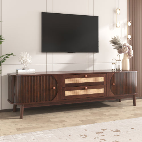 Mueble de TV de Ratán para TVs Hasta 75'', Consola de Medios Moderna Estilo Granja, Centro de Entretenimiento con Patas de Madera Maciza, Gabinete de TV para Sala de Estar, Cine en Casa