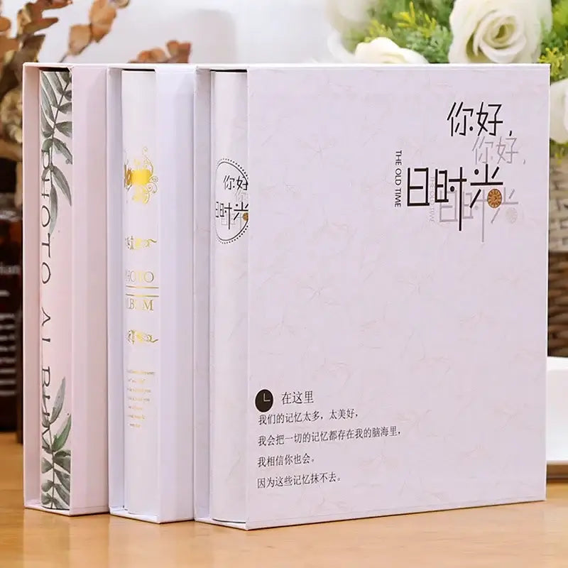 White 6-inch DecorBites™ family baby wedding scrapbook album with gold foil lettering and leaf-patterned spine featuring chinese text