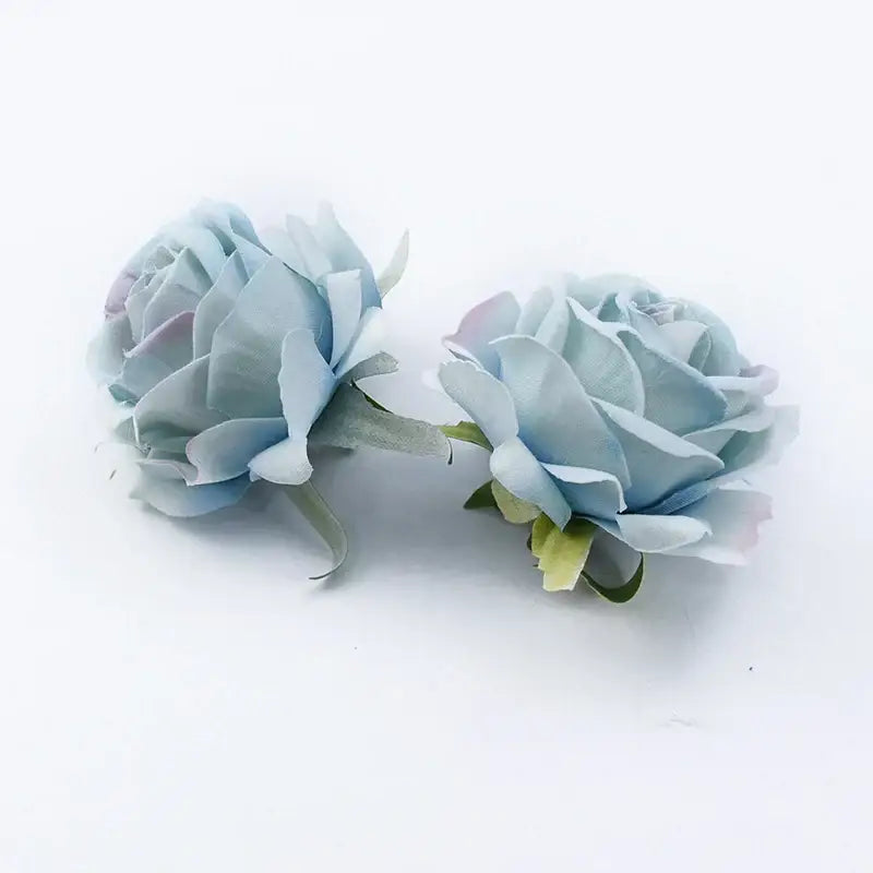Two delicate light blue artificial flowers with lavender undertones and green stems decorbites™ 6cm roses head