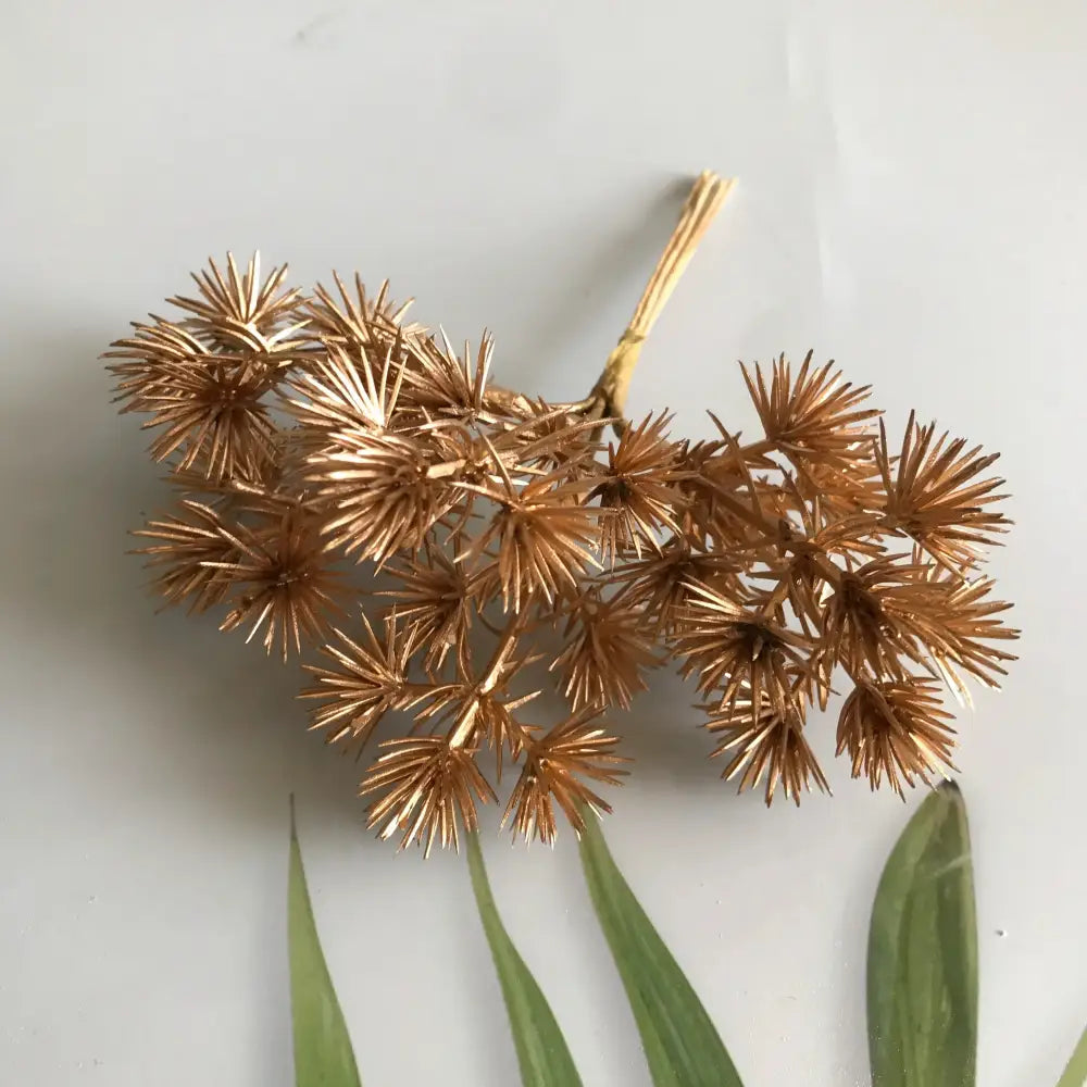 Golden metallic dried flower mix 6pcs with spiky starburst florets and bundled stems for jewelry making and aromatherapy crafts
