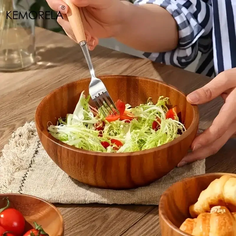 DecorBites™ warm-toned acacia wooden salad bowl with smooth natural finish for fruit vegetables and ice cream