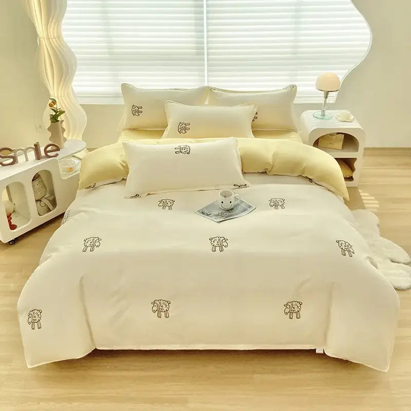 Cream-colored aloe cotton printed bedding set with embroidered sheep motifs soft cozy cotton printed bed for adults