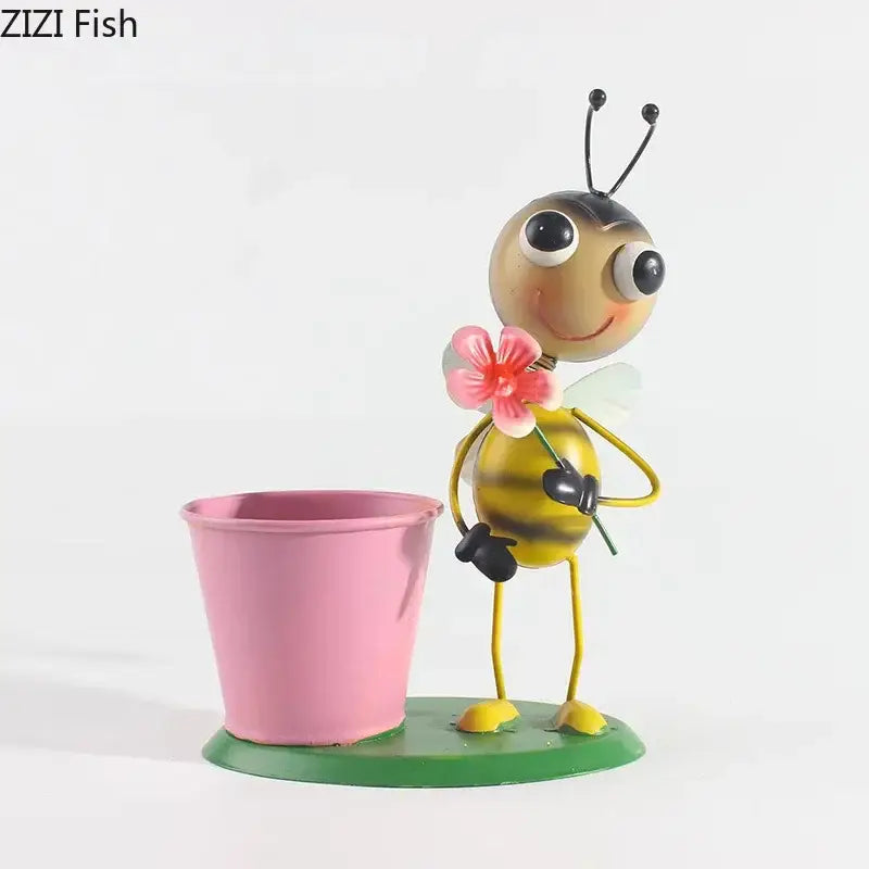 Decorbites™ ants gardener vase metal bee figurine in yellow and black holding a pink flower for aesthetic decor