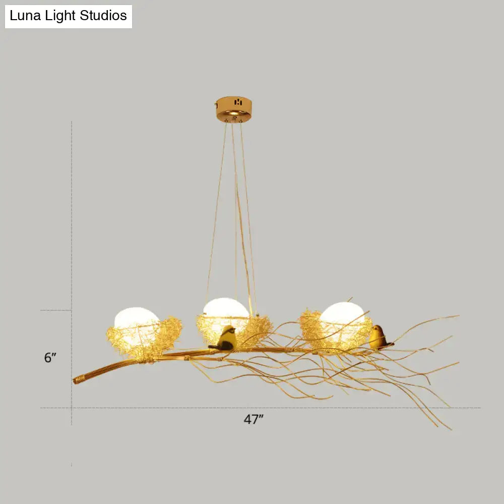 DecorBites™ golden aluminum wire bird-themed ceiling light with woven nest lights and wood eggs for dining room 220v-240v