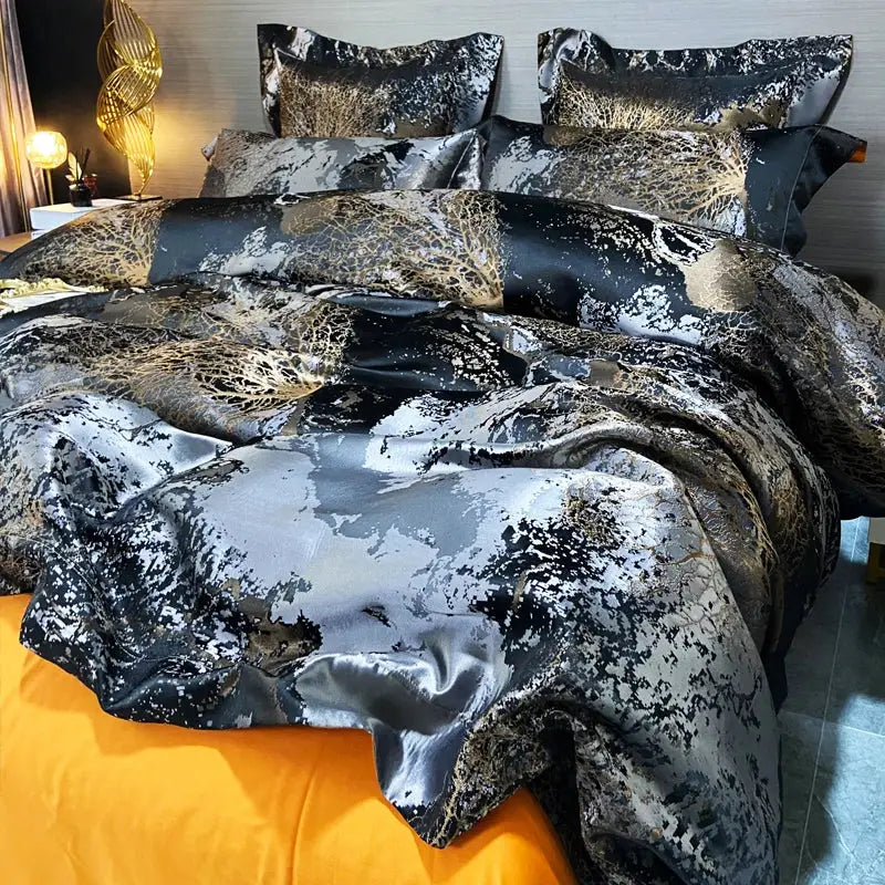 Decorbites black gold satin bedding set with black and gold abstract pattern made from egyptian cotton jacquard