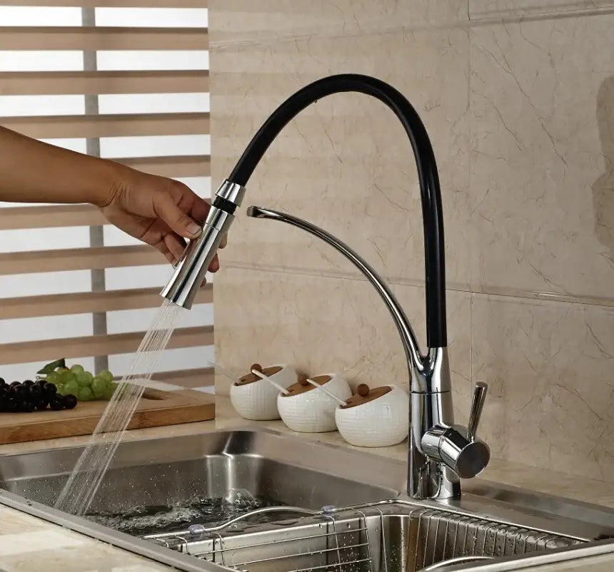 Decorbites™ black hose kitchen mixer tap with chrome finish and adjustable pull-out spray head for modern kitchens