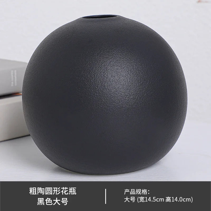 Black & White Ceramic Round Vase - A-L - Vase