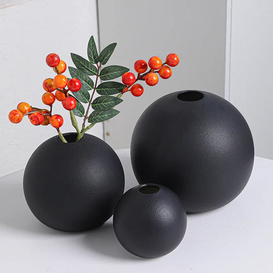 Black & White Ceramic Round Vase - Vase
