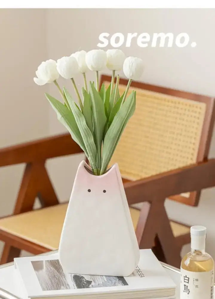 Decorbites charming cat ceramic vase in soft pink ceramic holding white tulips ideal for living room decor