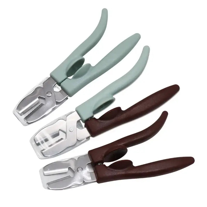 Set of three decorbites chestnut clip peeler scissors with ergonomic plastic handles in sage green and brown metal clips