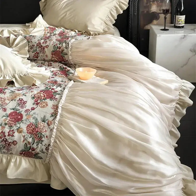 Cream-colored satiny decorbites chic flowers jacquard cotton bedding set with ruffles and soft red and green floral pattern