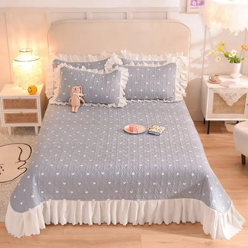 Gray cotton decorbites chiffon quilted bedspread with white heart patterns and ruffled edge queen size quilted bed spread