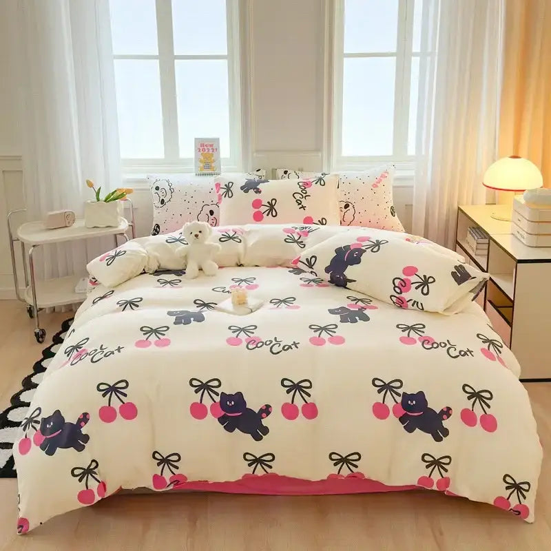 Cream-colored decorbites children cartoon bedding set with playful black cats and pink trim double-layer yarn quilt cover