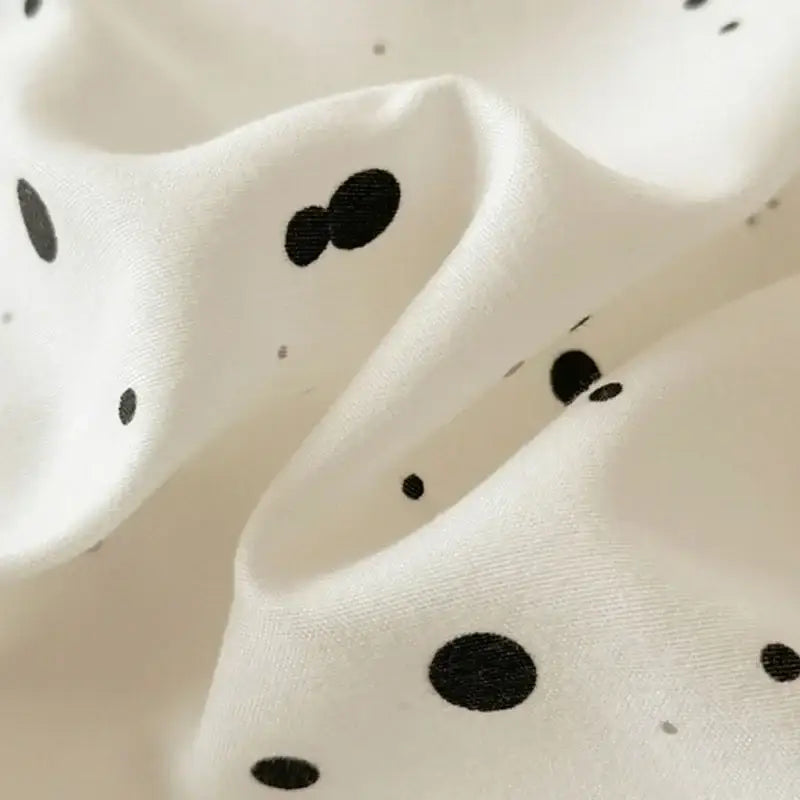 White fabric with black polka dots in decorbites children cartoon print bedding set double-layer yarn quilt cover