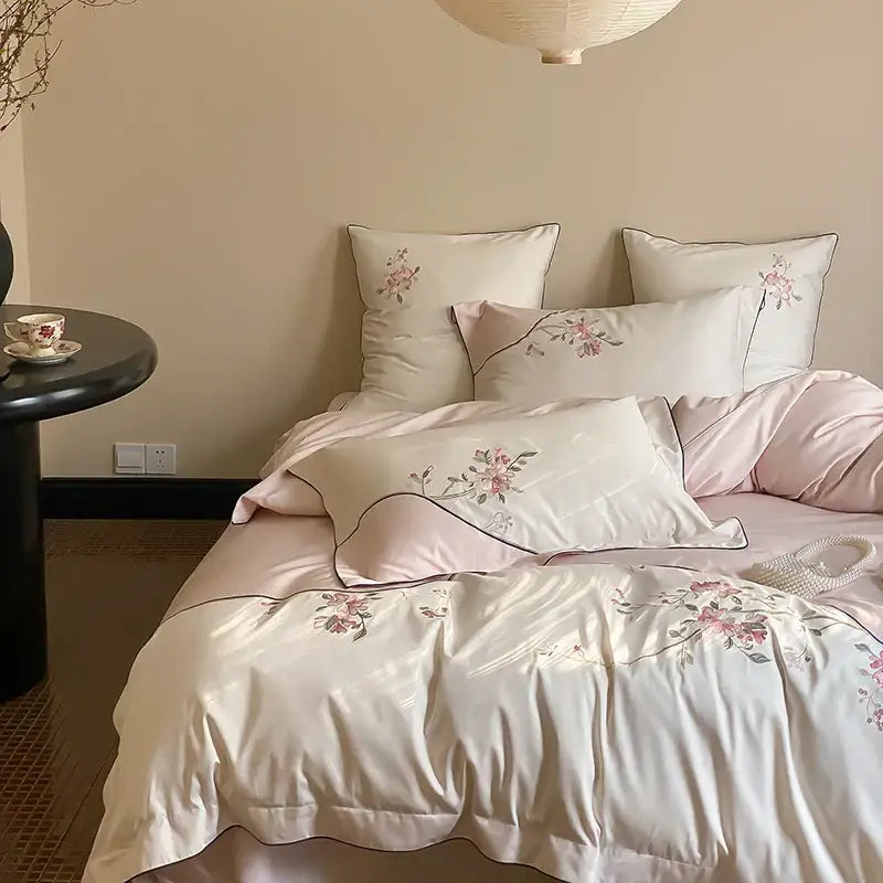 Soft pink satin decorbites chinese flowers bedding set with delicate floral embroidery 1000tc egyptian cotton
