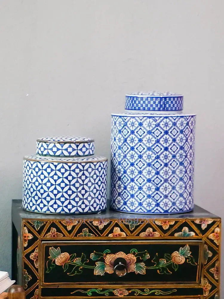 Decorbites chinese retro blue and white geometric-patterned ceramic canisters with lids for home décor and organization