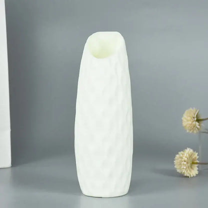 DecorBites™ off-white modern flower vase with textured hammered finish in ceramic for home décor use