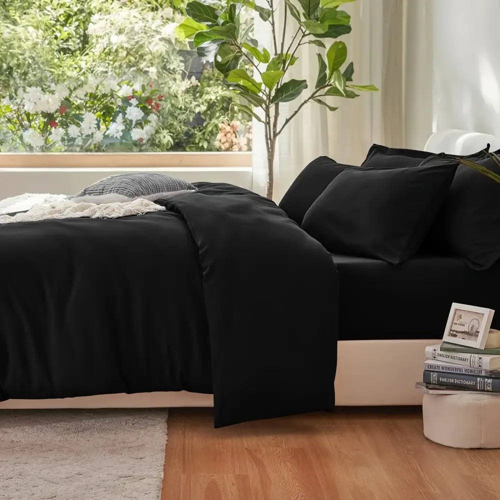 Black satin-like decorbites™ cotton duvet cover set with pillowcases designed for cooling summer comfort