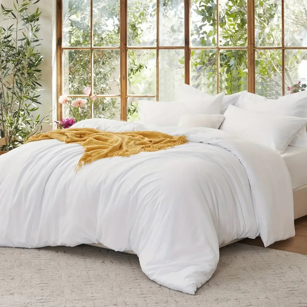 White decorbites™ cooling summer cotton duvet cover set with plush texture and subtle ruching along edges