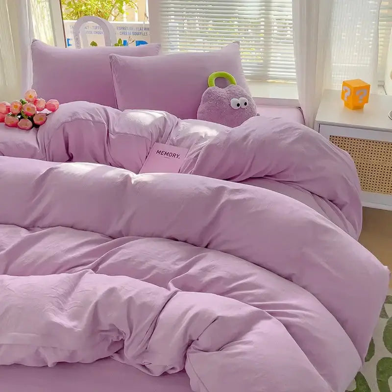 Decorbites cotton bedding set with quilted plush lavender duvet cover and matching pillows in soft cotton fabric