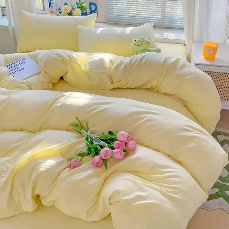 Decorbites™ cotton bedding set features a soft pale yellow quilted duvet cover with plush texture and pink tulip accents