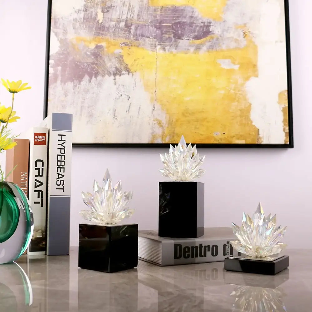 Clear crystal cactus sculptures on black bases as decorbites crystal lotus translucent faceted tabletop decoration