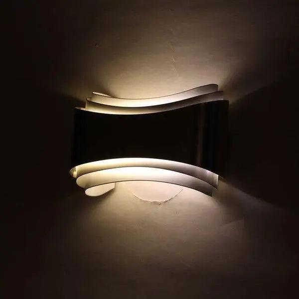 Curved Modern Wall Sconce with LED