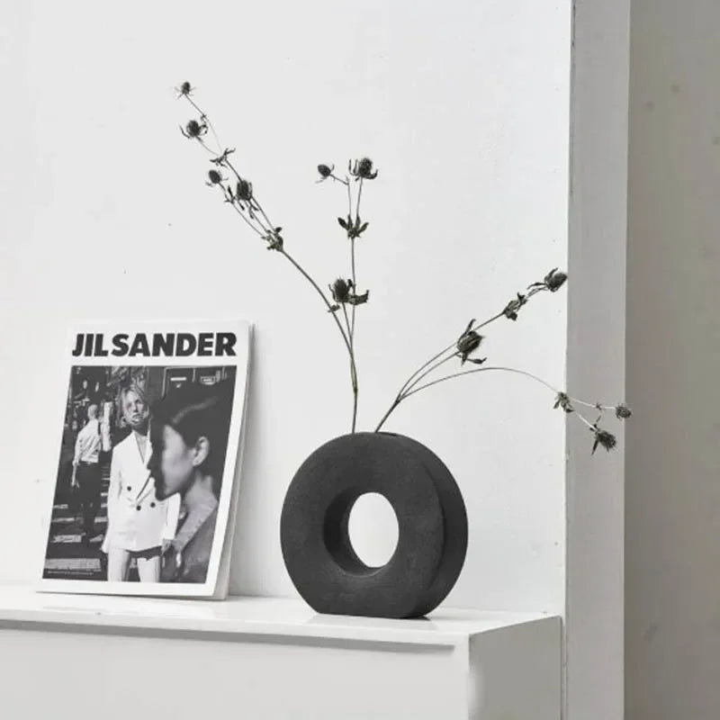 Elegant Nordic Matte Flower Vase Décor - black - Vase