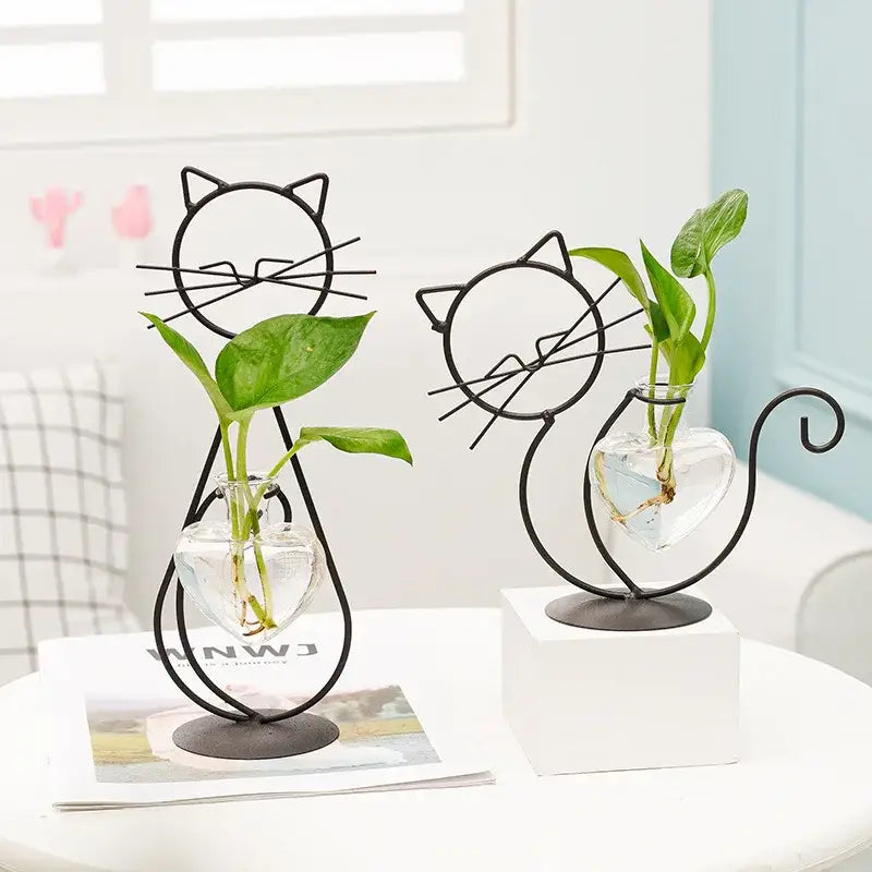 Decorbites™ flamingo metal vase home decor featuring black wireframe cat-shaped metal vase with heart glass planters