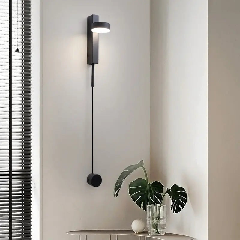 Decorbites™ gold wall lamp with dimmer switch featuring a modern black wall sconce and adjustable pull cord lighting control