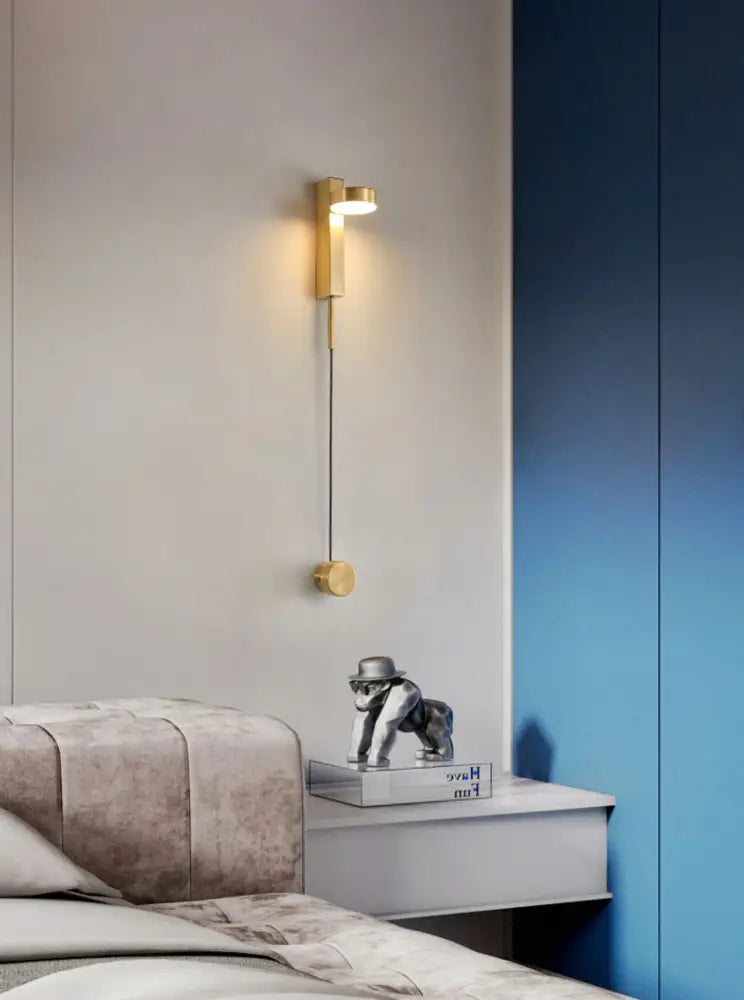 Decorbites™ gold wall lamp with dimmer switch features a sleek cylindrical design and slender rod for modern wall lamps